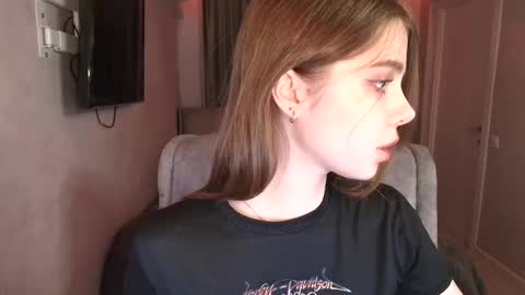 tripleprinces online show from 02-21-25, 05:20