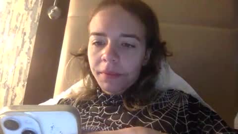 trippybb222 online show from 11-02-25, 02:52