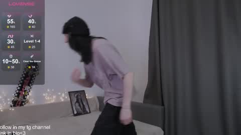 Max  online show from 02-28-26, 11:28