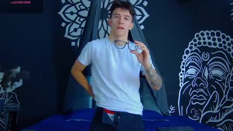 Snapshot of trisstan_kane chatting on 06-07-26, 02:54 trisstan_kane online show from 06-07-26, 02:54