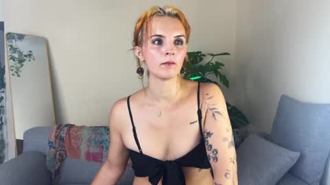 Trista online show from 06-01-26, 03:30