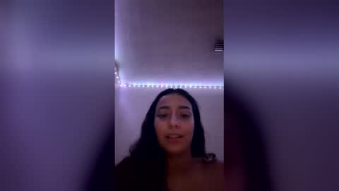 Snapshot of tristianmarie chatting on 06-03-26, 03:20 tristianmarie online show from 06-03-26, 03:20