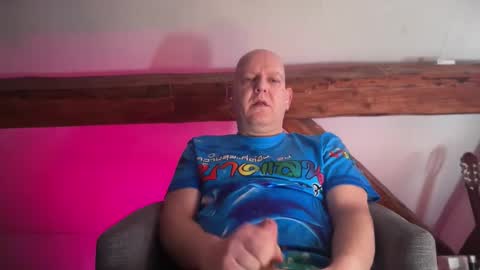 Triton online show from 04-09-26, 02:55