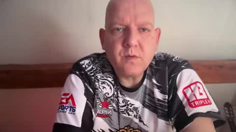 Triton online show from 04-10-26, 03:06