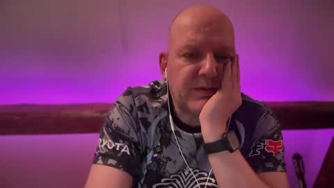 Triton online show from 04-14-26, 11:33