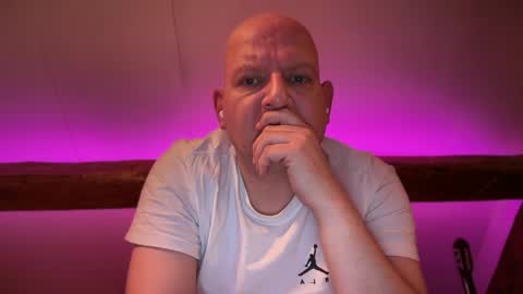 Triton online show from 04-17-26, 07:06