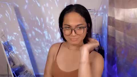 Trixie Love online show from 05-05-26, 12:02