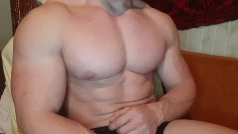 Snapshot of troncq chatting on 01-28-25, 11:28 Troncq online show from 01-28-25, 11:28