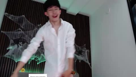 Troy online show from 10-14-25, 07:25