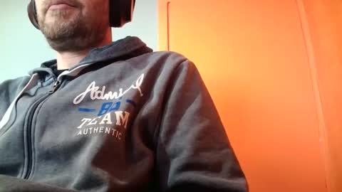 Snapshot of truble1 chatting on 02-17-26, 08:22 eros online show from 02-17-26, 08:22