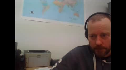 Snapshot of truble1 chatting on 02-20-26, 08:49 eros online show from 02-20-26, 08:49