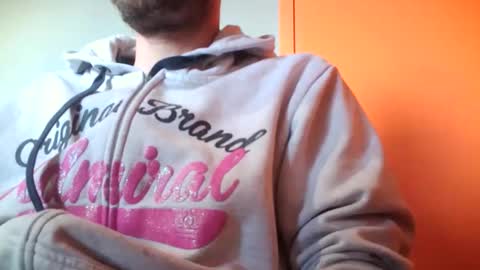 truble_again online show from 05-12-26, 06:54