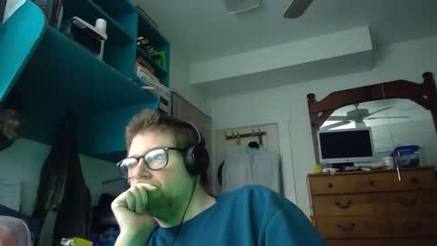 HandicappedLaugher online show from 12-13-24, 04:33