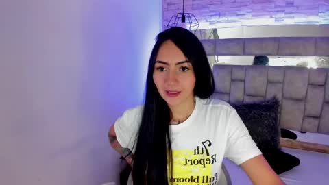 Snapshot of truelove_art chatting on 01-14-25, 06:07 online show from 01-14-25, 06:07