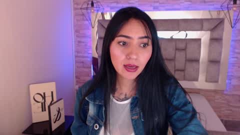 Snapshot of truelove_art chatting on 02-21-25, 02:59 online show from 02-21-25, 02:59