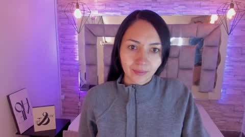 Snapshot of truelove_art chatting on 02-27-25, 11:52 online show from 02-27-25, 11:52