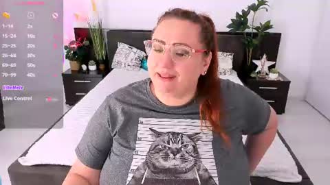 Snapshot of truly_goddess chatting on 07-31-26, 10:03 Adelle online show from 07-31-26, 10:03