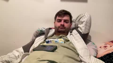 Trustmelove online show from 12-19-25, 05:42