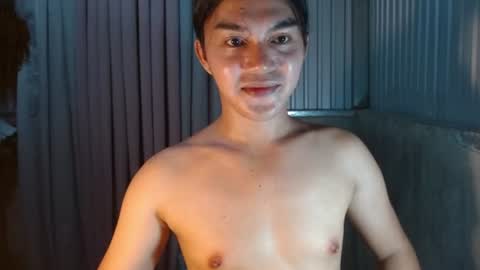 Snapshot of ts_afamhunterxx chatting on 06-15-26, 09:06 Goddess Mira online show from 06-15-26, 09:06