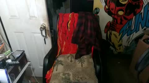 Anne online show from 10-22-25, 05:19