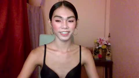 Snapshot of ts_marla chatting on 02-15-26, 11:41 marla online show from 02-15-26, 11:41