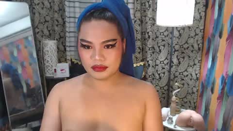 Snapshot of tsbrianabankhugecock chatting on 02-26-25, 01:21 brianna online show from 02-26-25, 01:21