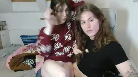 Snapshot of tsbubbles760 chatting on 10-18-25, 10:21 TSBubbles online show from 10-18-25, 10:21