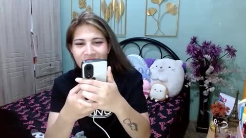 Snapshot of tsempress chatting on 03-11-25, 06:30 SHENA online show from 03-11-25, 06:30