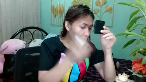 Snapshot of tsempress chatting on 11-04-25, 06:40 SHENA online show from 11-04-25, 06:40