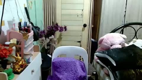 Snapshot of tsempress chatting on 11-25-25, 07:47 SHENA online show from 11-25-25, 07:47