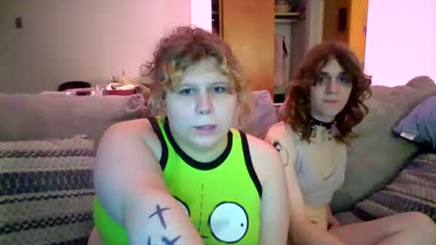 Gigi online show from 06-18-26, 02:34