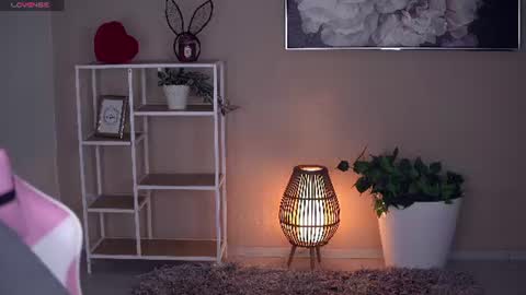 Snapshot of tsgisele chatting on 07-27-26, 03:02 Gisele online show from 07-27-26, 03:02