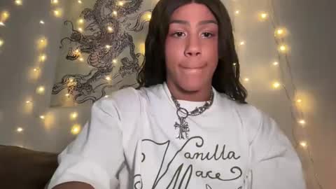 tsj777 online show from 12-18-25, 09:43