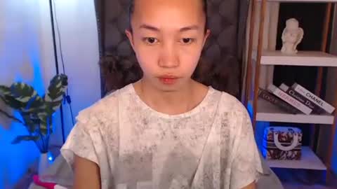 tskitty_girl online show from 10-22-25, 05:19