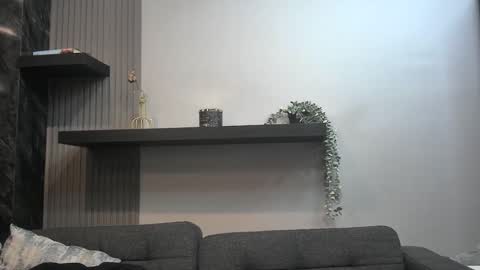 Lexi Longg online show from 04-19-26, 06:10