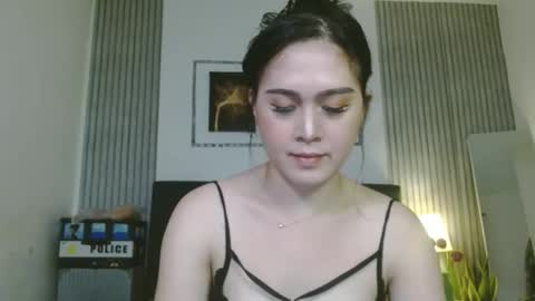 Snapshot of tsnathaliasilvana chatting on 01-31-25, 11:35 Bella Ratbu online show from 01-31-25, 11:35