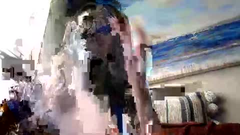 Steffany VonRoe online show from 12-10-24, 06:17