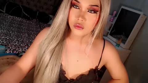 jayvie online show from 10-09-25, 03:21