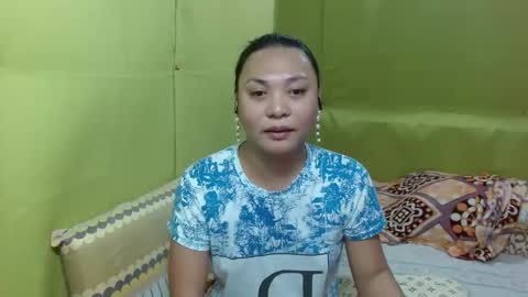 Snapshot of tssimplycutiets chatting on 09-18-25, 10:50 Kirei online show from 09-18-25, 10:50