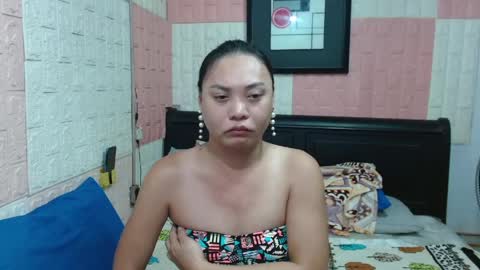 Snapshot of tssimplycutiets chatting on 05-17-26, 10:55 Kirei online show from 05-17-26, 10:55