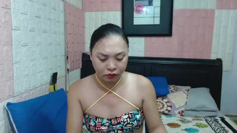 Snapshot of tssimplycutiets chatting on 05-18-26, 10:10 Kirei online show from 05-18-26, 10:10