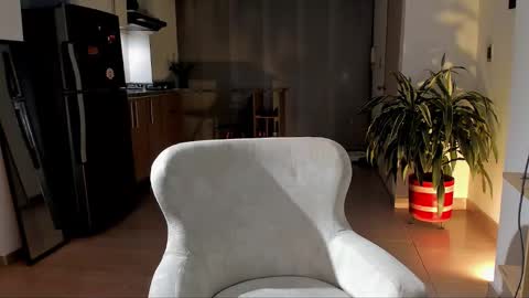 Tsuky online show from 11-11-25, 02:22