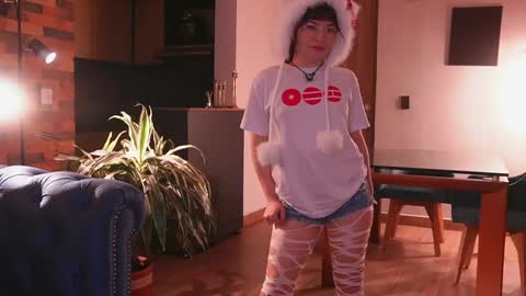 Tsuky online show from 04-23-26, 11:51