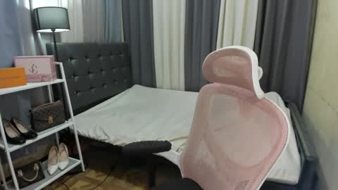 tsuncutmargauxx online show from 04-19-26, 01:38