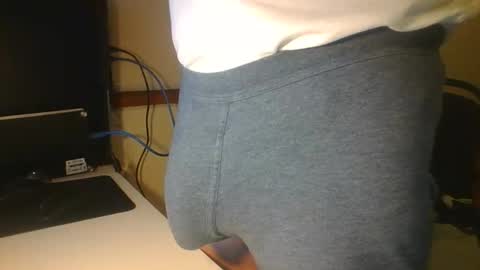 Snapshot of ttdiaz01 chatting on 01-16-26, 08:18 Portuga online show from 01-16-26, 08:18