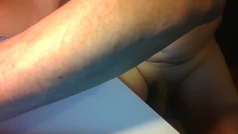 Snapshot of ttdiaz01 chatting on 02-26-26, 08:35 Portuga online show from 02-26-26, 08:35