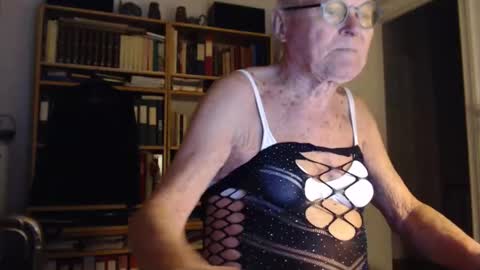FINN but call me NANNA online show from 01-10-25, 03:37