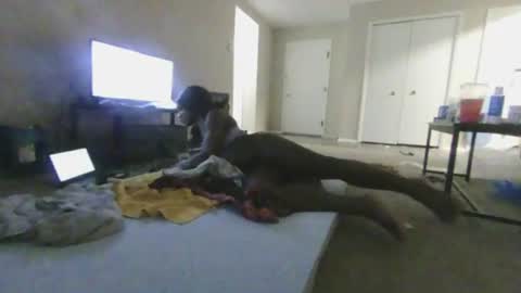 Snapshot of turnmeout2nite chatting on 06-10-26, 07:40 Duke Dillinger online show from 06-10-26, 07:40