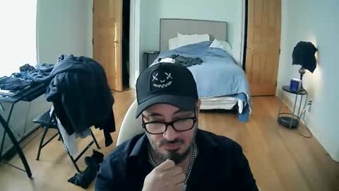 tuscan_taurus online show from 10-23-25, 07:23