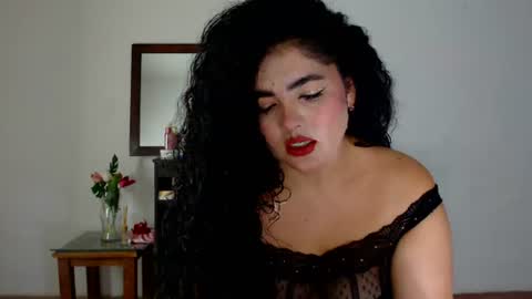 Snapshot of tuti_sex chatting on 06-17-26, 02:47 tuti online show from 06-17-26, 02:47
